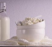 Are you taking advantage of the muscle promoting factors of cottage cheese?