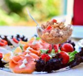 Delicious & Balanced Dishes to Bring to Your Christmas Party This Year